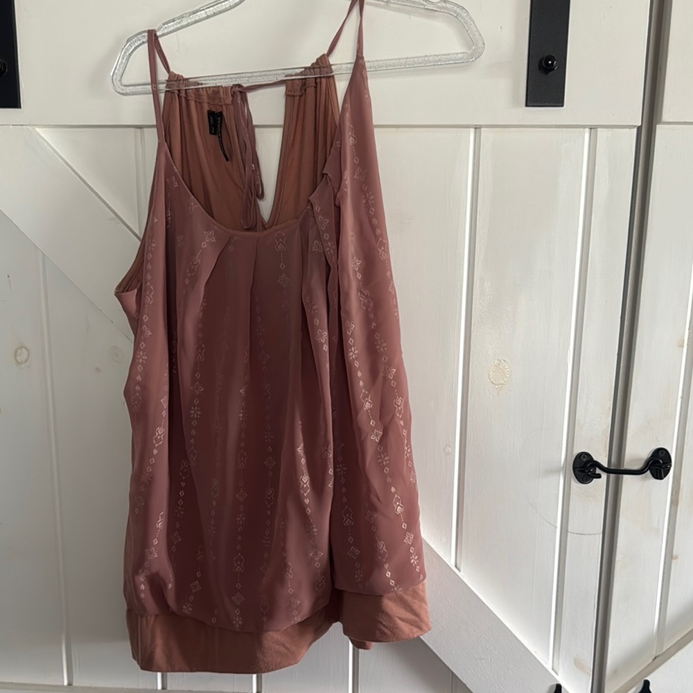 Maurices Rust Sleeveless Keyhole Back Tank Top Size 2